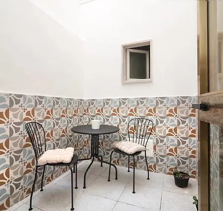 Casa Di Flora *