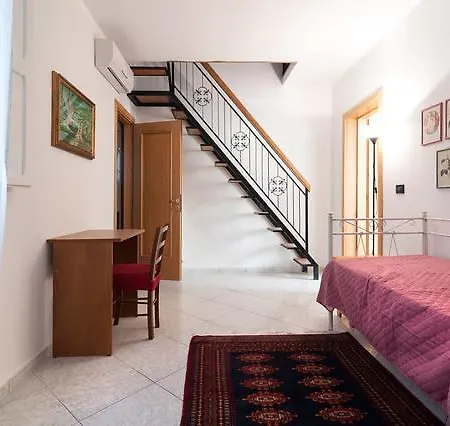 Casa Di Flora